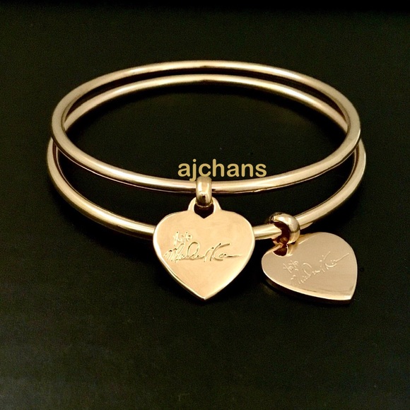 NEW Michael Kors Gold Tone Two Hearts Bangle Set - Picture 3 of 4
